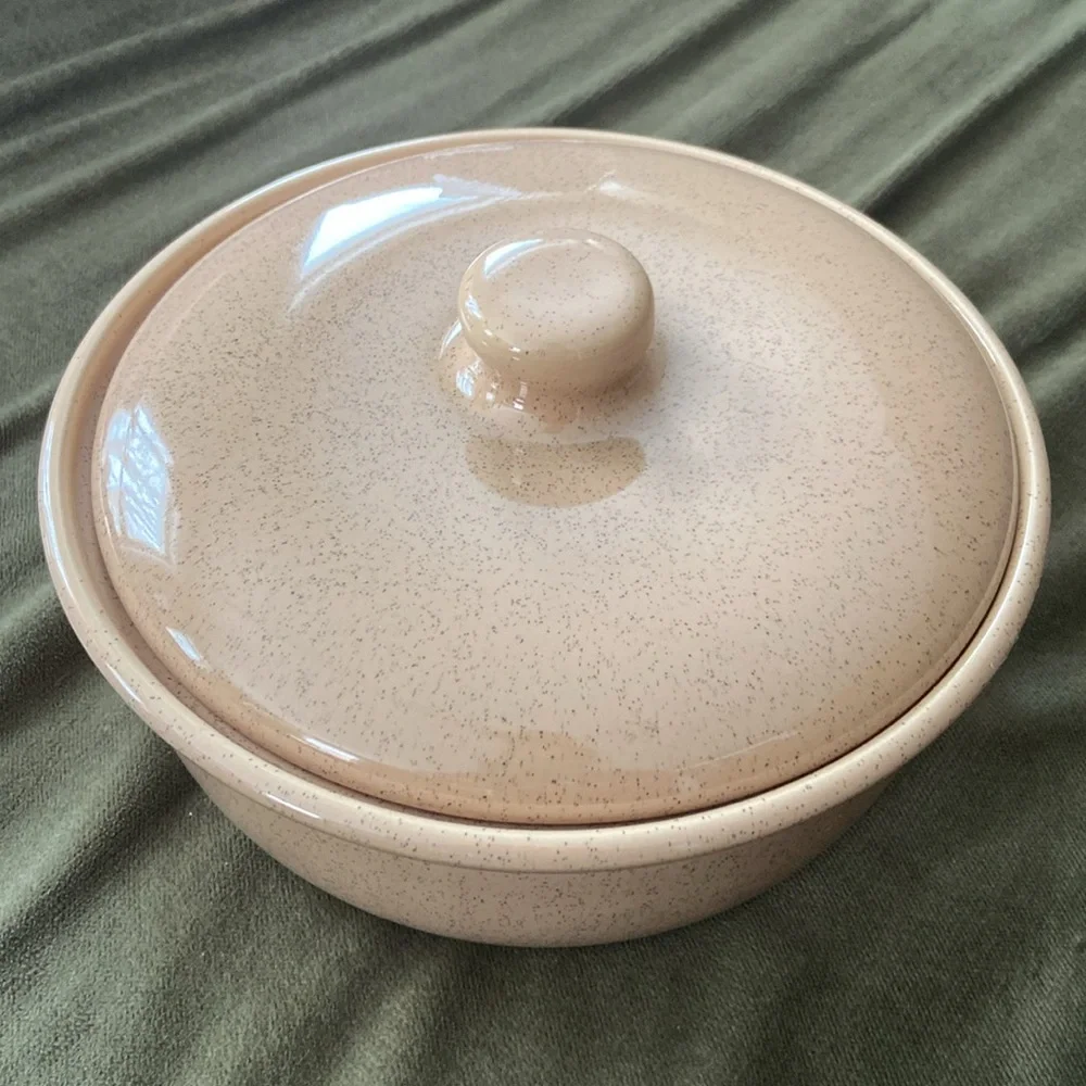 Bauer Pottery Monterey Moderne Speckled Vintage Lidded Crock Casserole Dish Cove